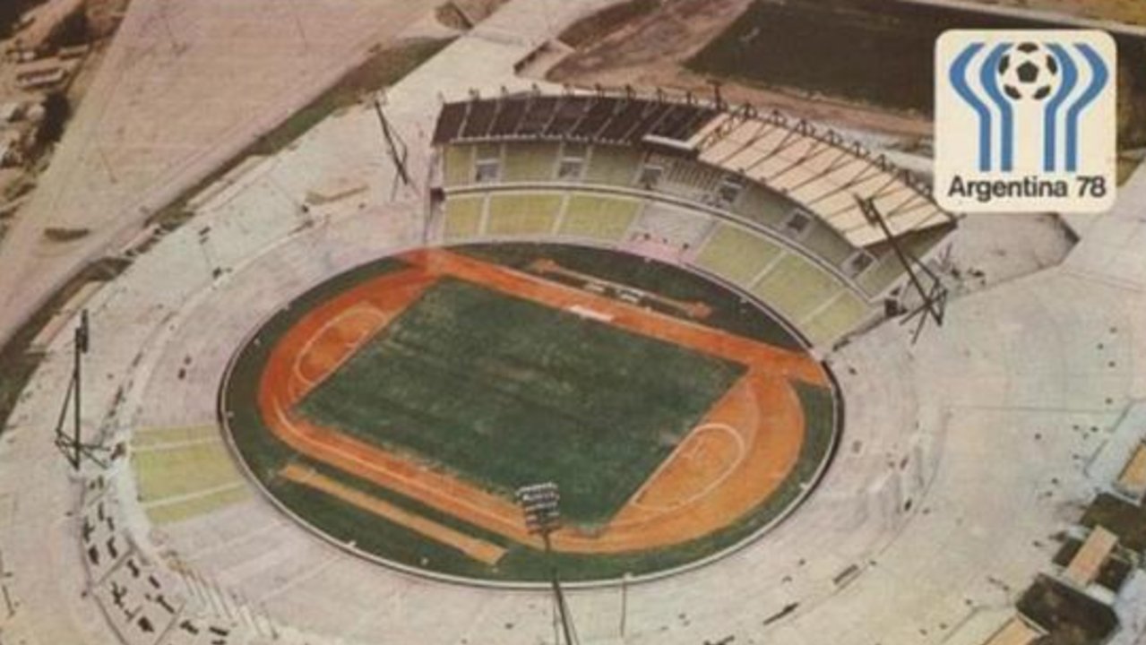La historia del estadio Córdoba, a 50 años del inicio de su construcción thumbnail