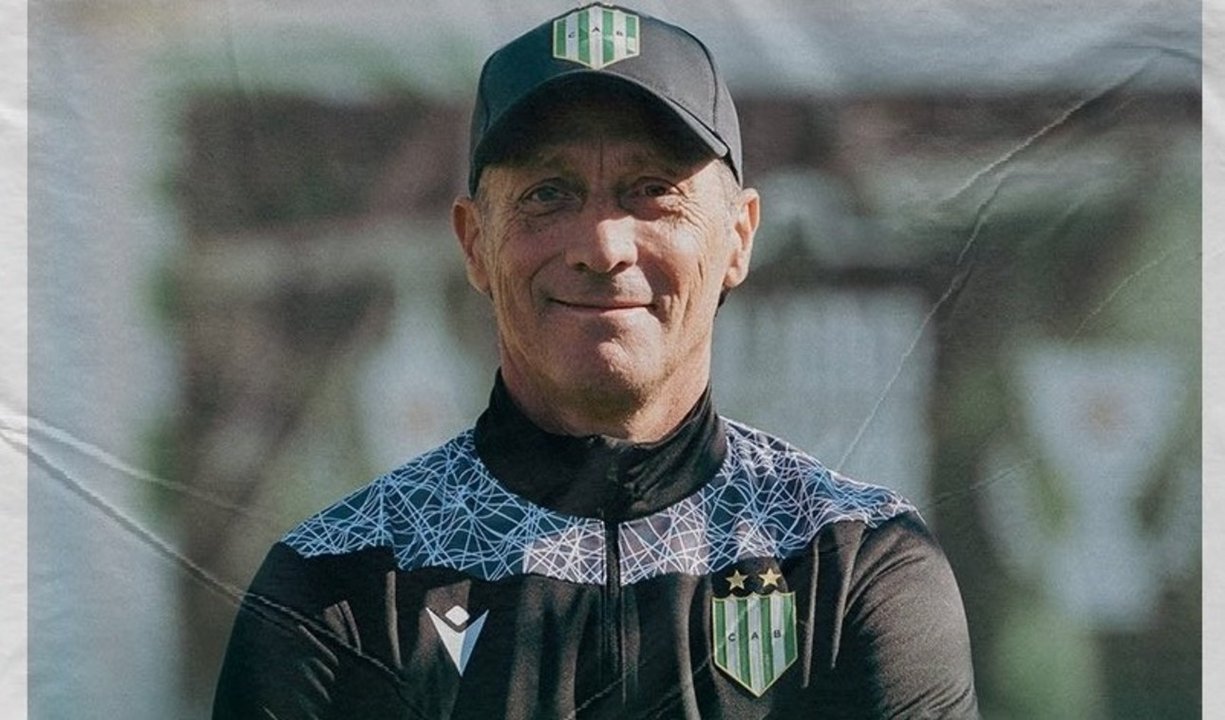 Troglio fue presentado como técnico de Banfield thumbnail