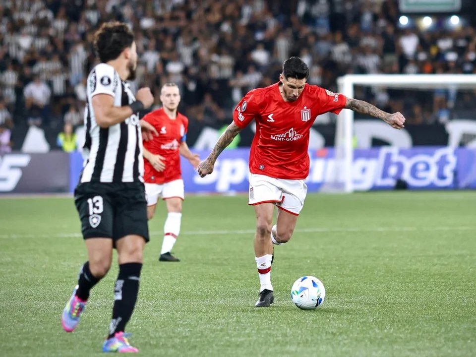 Estudiantes cayó ante Botafogo y se jugará el pase a octavos de la Libertadores ante Carabobo thumbnail