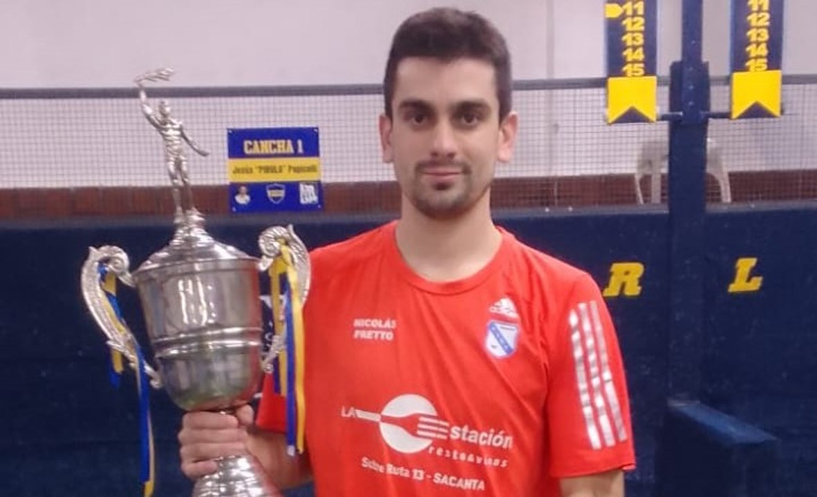 Nicolás Pretto se quedó con el Torneo Especial Individual en Bell Ville thumbnail