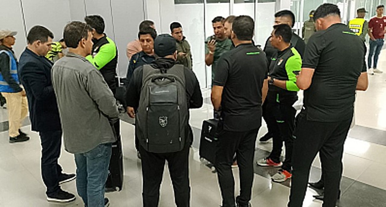 Escándalo en las Eliminatorias Sudamericanas: Bolivia denuncia sabotaje thumbnail