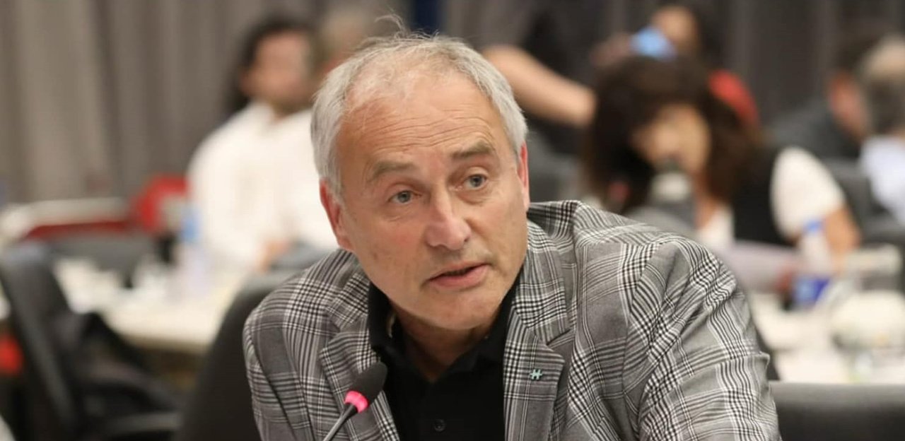 Héctor Baldassi: "Espero que algún día, la política se de cuenta de lo importante que es el deporte" thumbnail