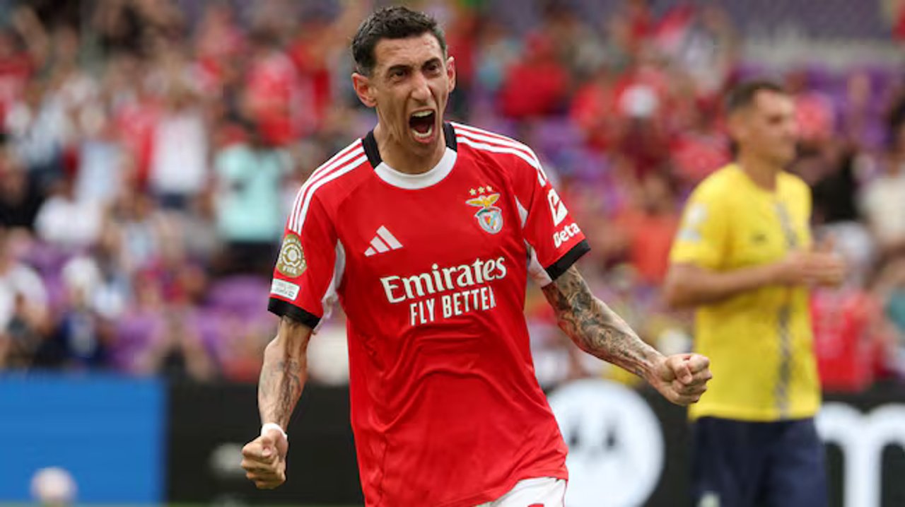 Benfica aplastó a Auckland City con una goleada y presiona a Boca en el Mundial de Clubes thumbnail