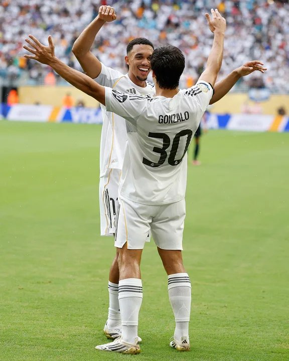 Real Madrid le ganó a la Juventus en el estadio Hard Rock de Miami thumbnail