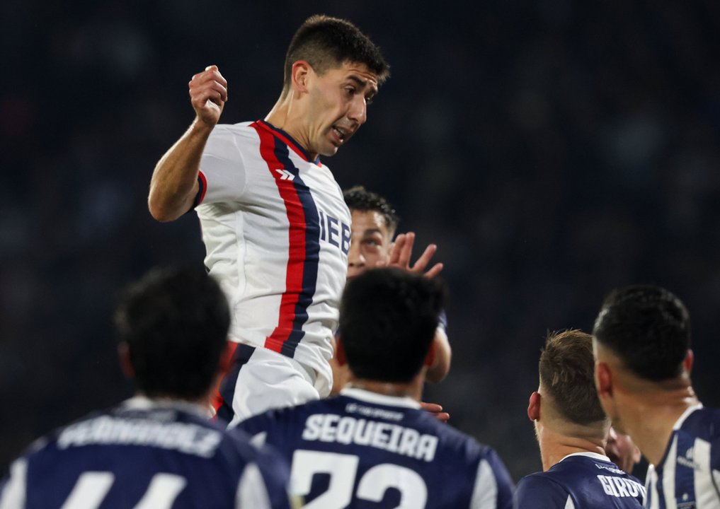 Talleres, con Carlos Tevez en el banco, iguala ante San Lorenzo thumbnail