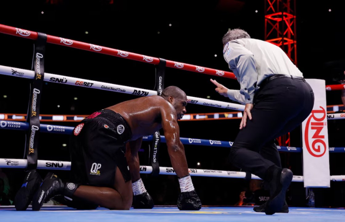 Usyk noqueó a Dubois con una zurda demoledora y recuperó la corona de los pesos pesados thumbnail