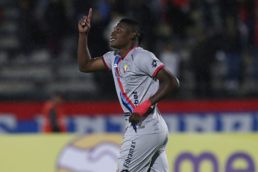 Dolor en el fútbol de Ecuador: murió Marcos Olmedo a los 26 años thumbnail