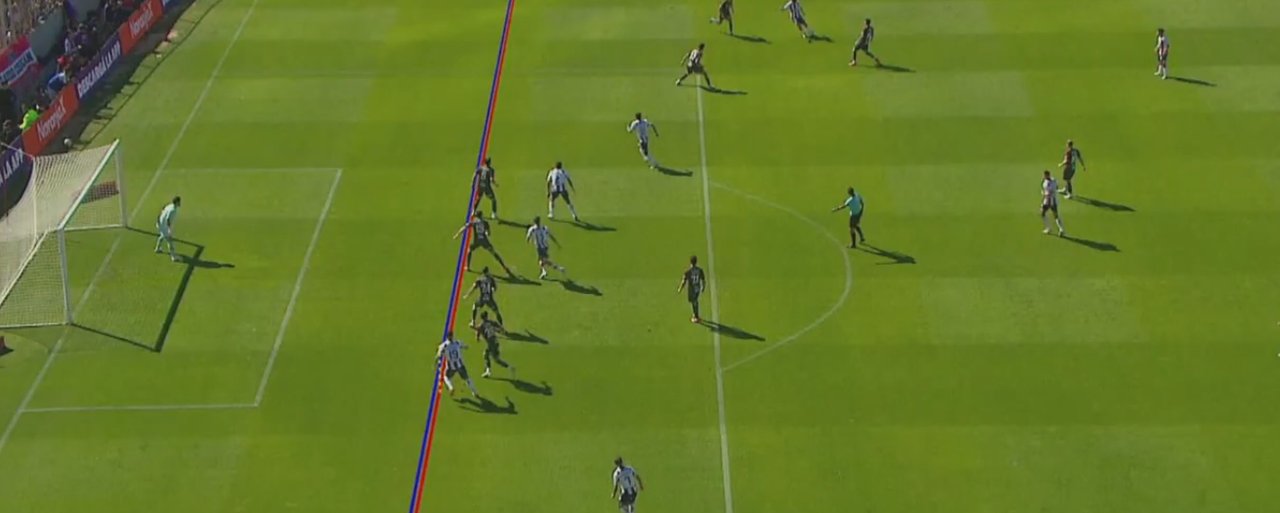 Polémica en Santa Fe: el VAR avaló un gol de Unión que generó reclamos en Huracán thumbnail