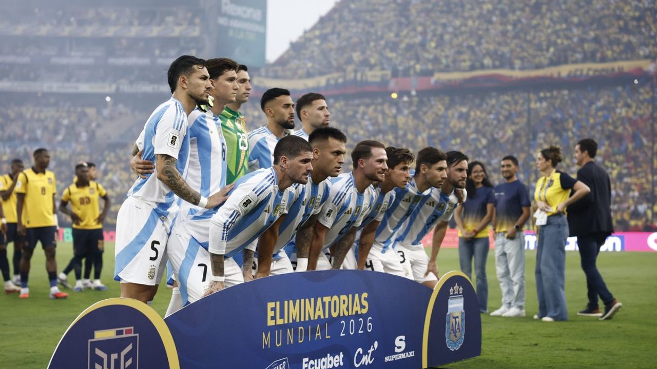 La derrota en Quito dejó a Argentina sin el número uno del ranking FIFA thumbnail