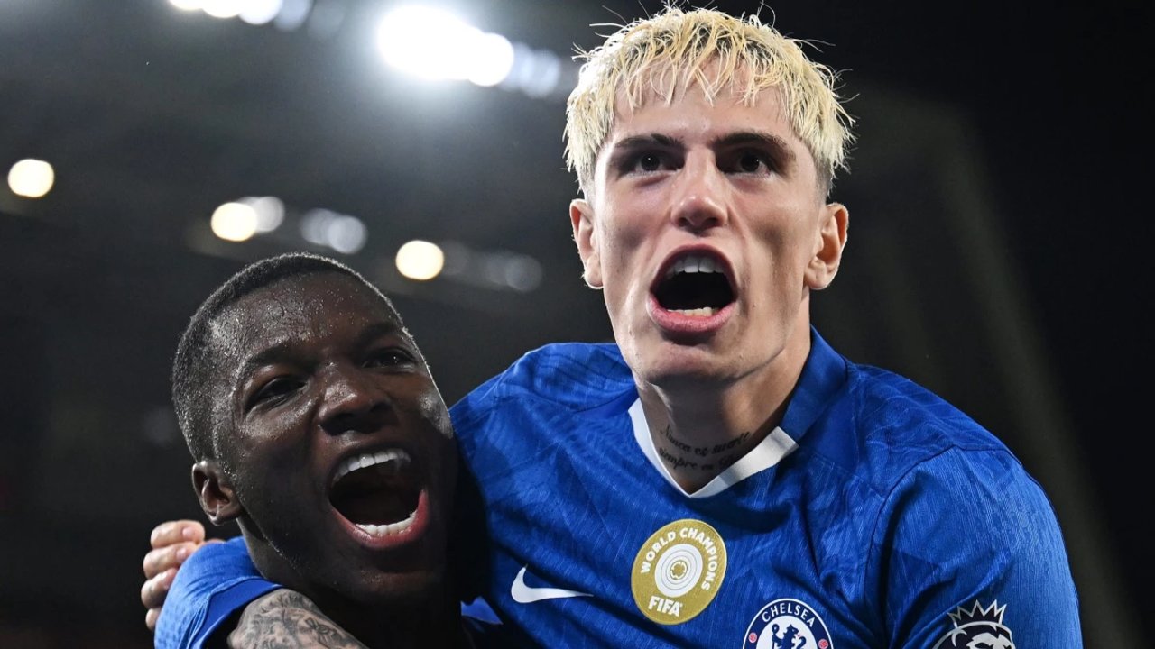 Garnacho y Buonanotte debutaron en el empate del Chelsea thumbnail