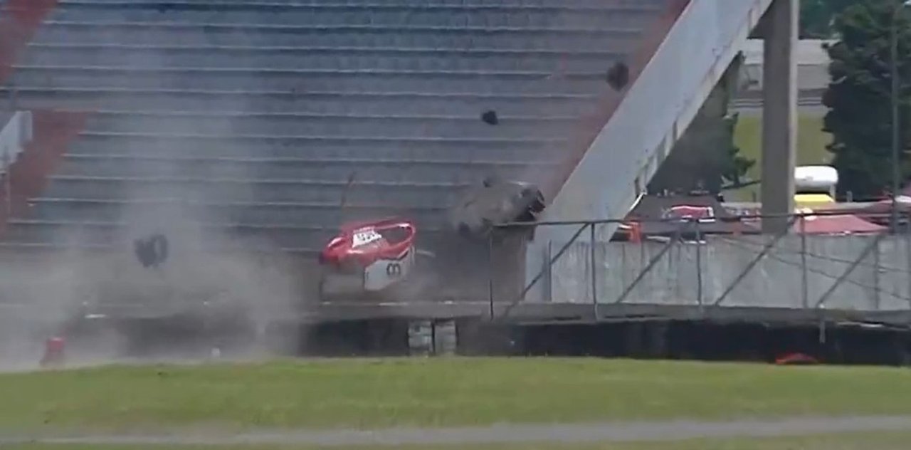 Milagro en el Top Race: Gastaldi salió ileso tras incrustarse en la tribuna del Gálvez thumbnail