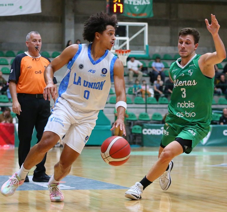 Atenas no levanta cabeza: cayó ante La Unión y acumuló su cuarta derrota al hilo thumbnail