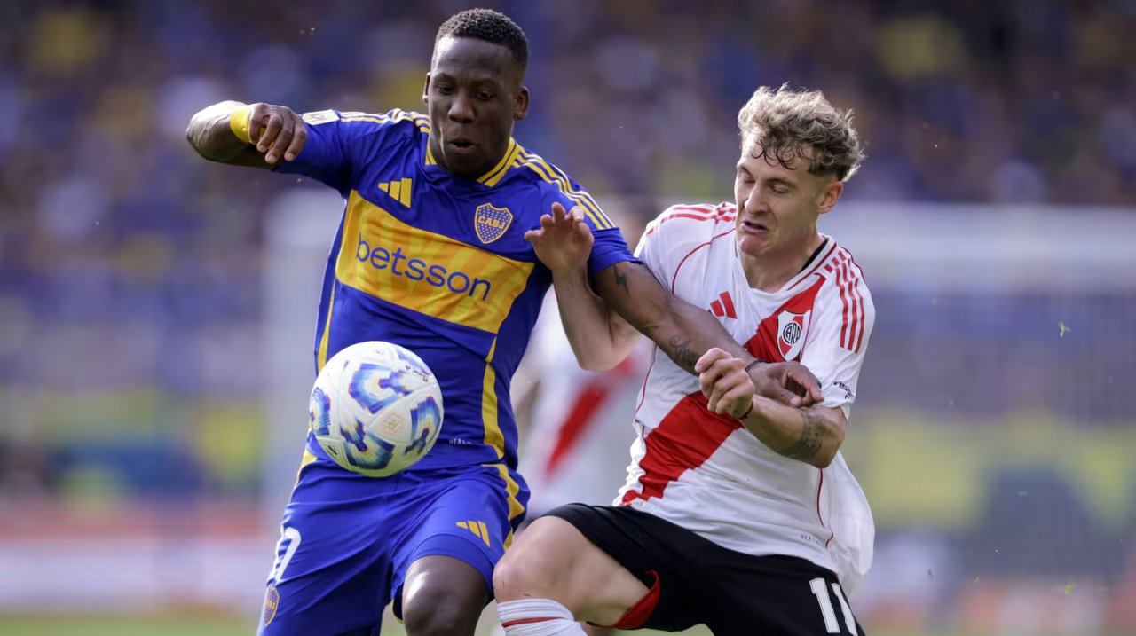 En juego: Boca y River empatan el superclásico en la Bombonera thumbnail