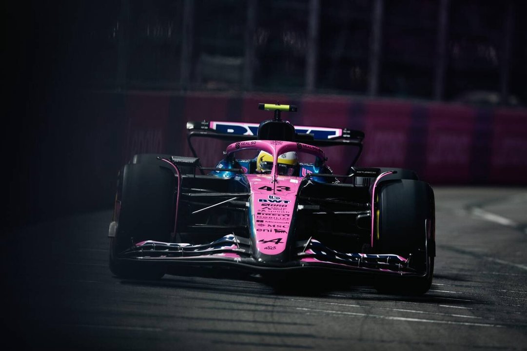 Las Vegas: Colapinto sufrió en una largada caótica y terminó 17; Verstappen dominó thumbnail