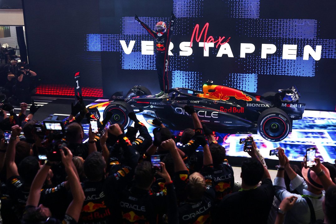 Verstappen ganó en Qatar y el campeonato llega encendido a Abu Dhabi thumbnail