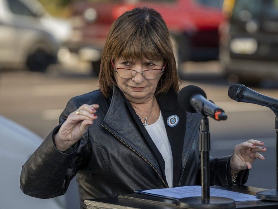 Patricia Bullrich denunció a Chiqui Tapia y a Toviggino ante la Conmebol por corrupción thumbnail