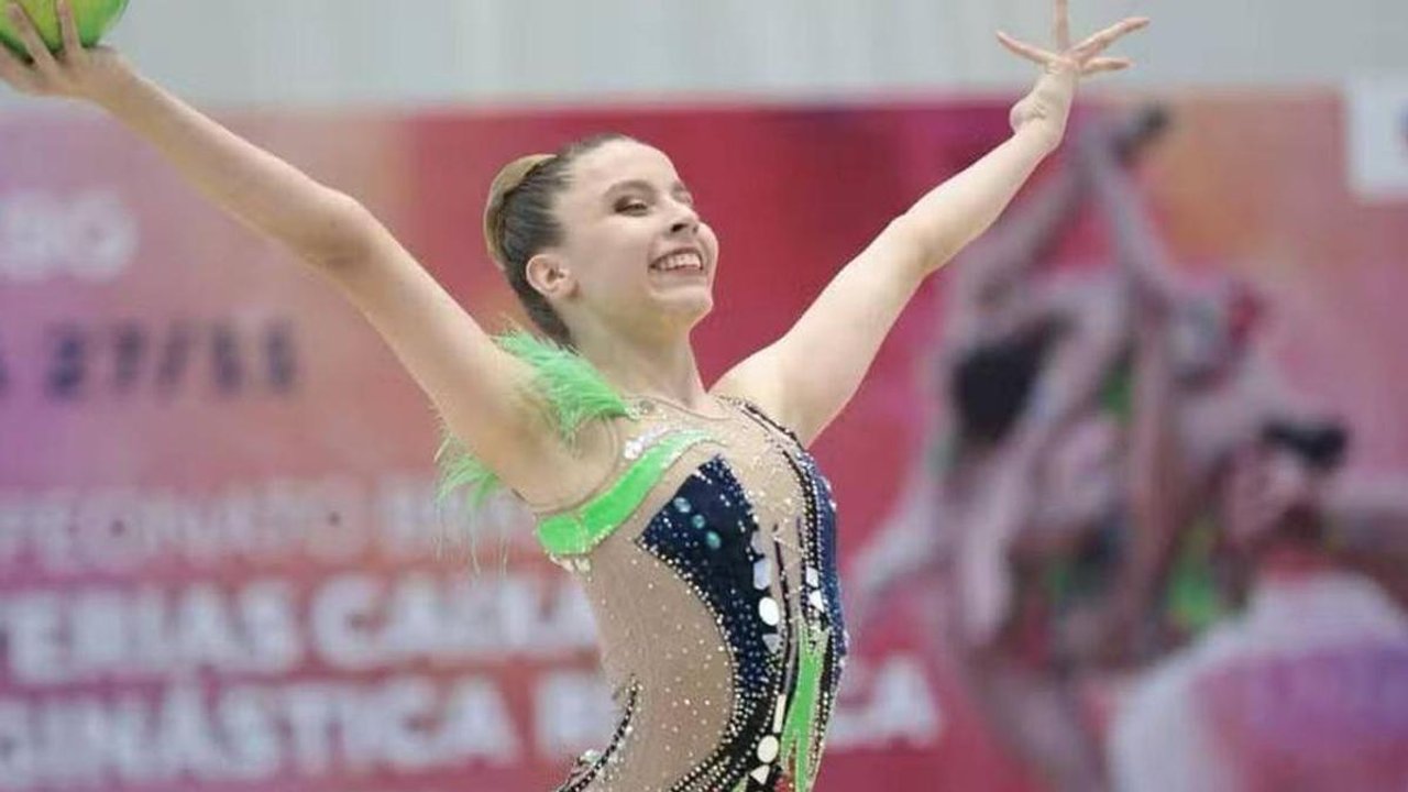 Conmoción en Brasil: murió a los 18 años la campeona juvenil de gimnasia rítmica Isabelle Marciniak thumbnail