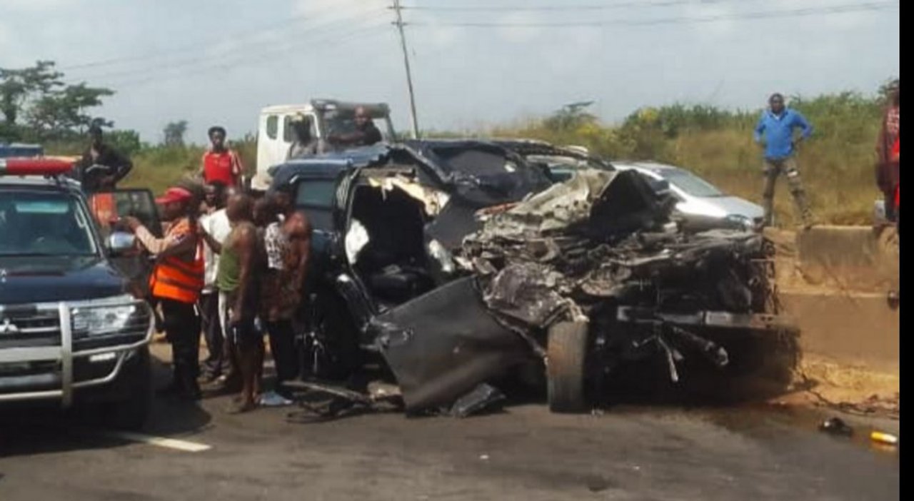 Conmoción en el boxeo: Anthony Joshua protagonizó un accidente fatal en Nigeria thumbnail