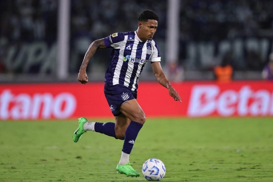 Arranca la ilusión albiazul: Talleres debuta ante Newell's en el Kempes thumbnail