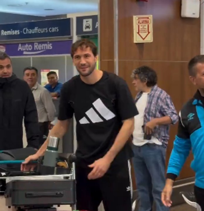 El regreso del Mudo: Franco Vázquez vuelve a casa para vestir la celeste thumbnail