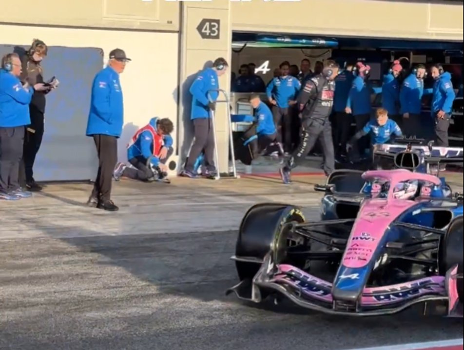 Franco Colapinto sorprende en Barcelona: tercer mejor tiempo en el primer shakedown de F1 thumbnail