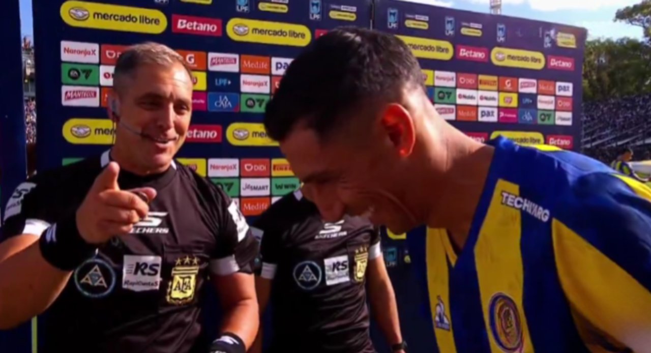 A quién eligió el Fideo? El insólito momento entre Di María y la moneda de los ídolos thumbnail