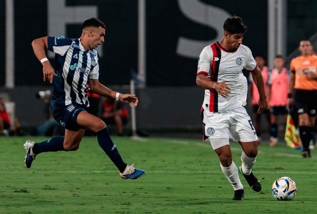 Talleres y San Lorenzo empataron en el Kempes: el planteo de Tévez y la urgencia de los pibes thumbnail