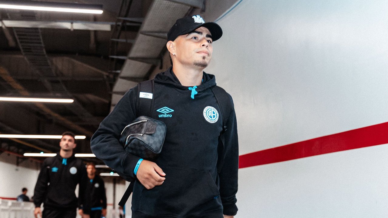 No estuvimos a la altura: Zelarayán pidió disculpas tras la derrota de Belgrano thumbnail