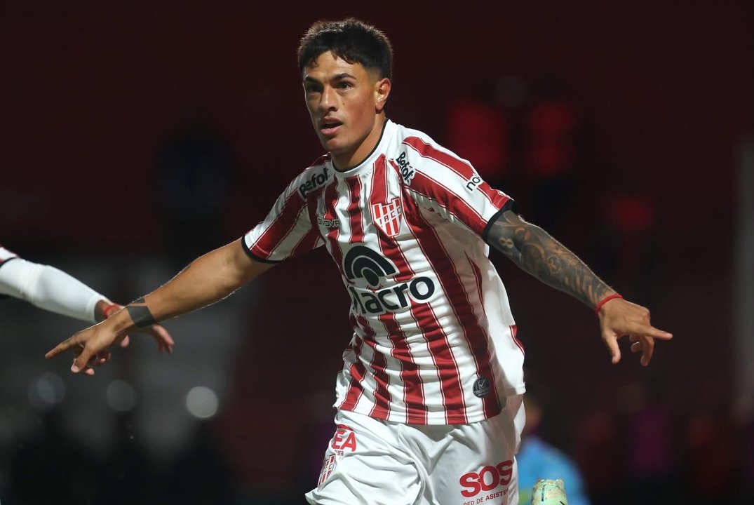 Instituto ganó en Alta Córdoba: venció a Defensa y Justicia y sueña con los playoffs thumbnail