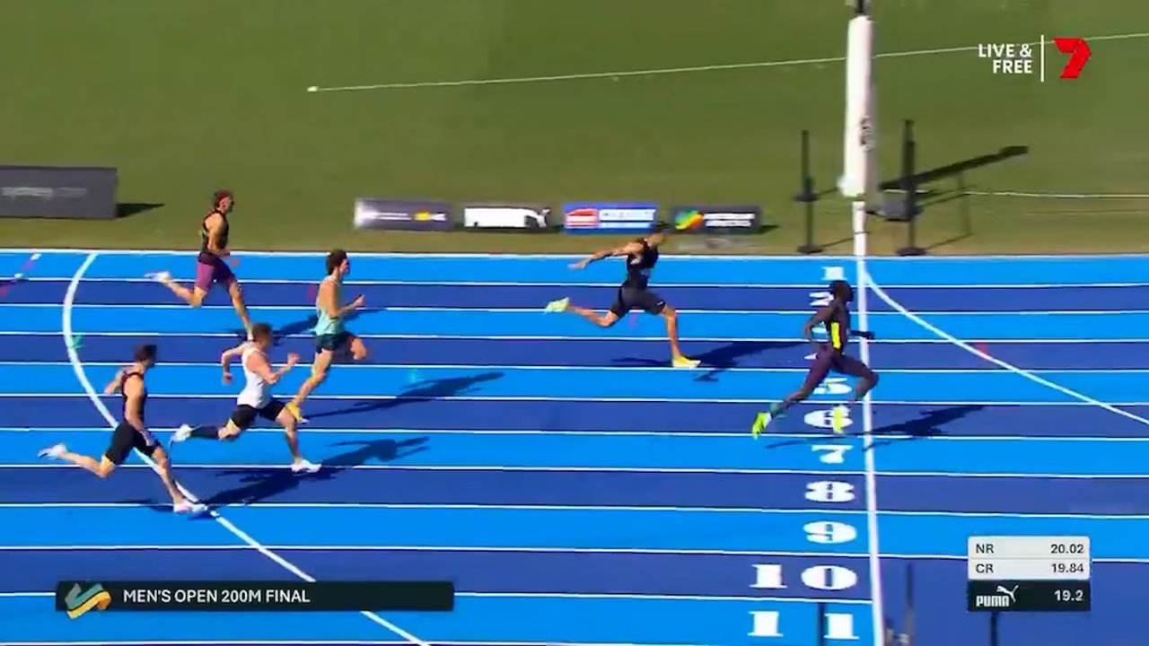 A los 18 años, ya corre más rápido que Bolt: Gout Gout hizo historia en los 200 metros thumbnail