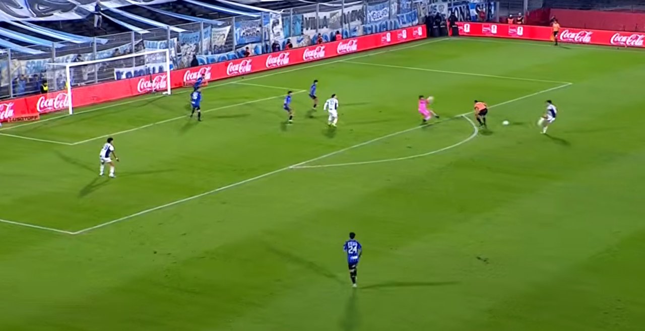 Insólito blooper arbitral se sumó a la tarde negra de Talleres thumbnail
