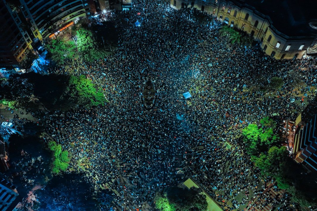 Córdoba celeste: locura en el Patio Olmos tras el título histórico de Belgrano thumbnail
