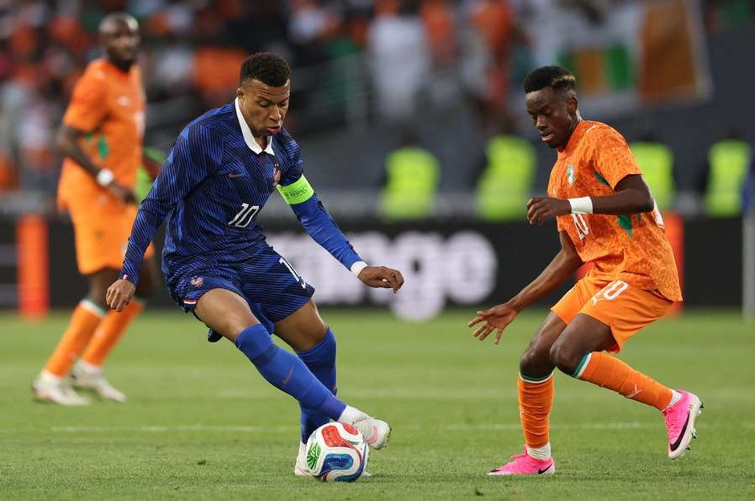Sorpresa antes del Mundial: Francia perdió ante Costa de Marfil en un amistoso thumbnail