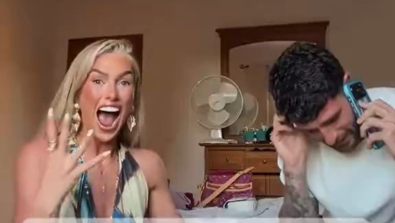 La reacción de Senesi con su novia tras el llamado de Scaloni para jugar el Mundial thumbnail