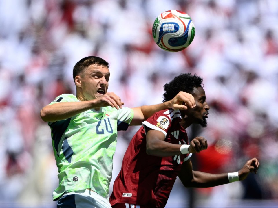 Qatar le empató agónicamente a Suiza y consiguió el primer punto en Mundiales thumbnail