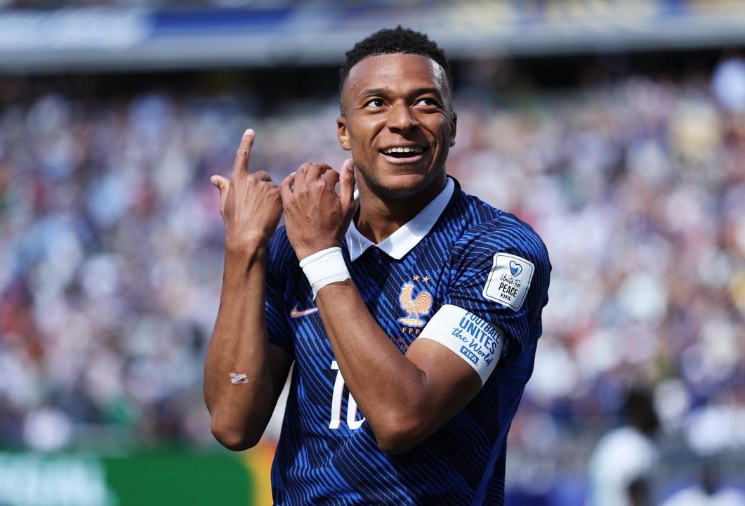 Mundial 2026: Francia goleó 3-1 a Senegal con un doblete de Mbappé thumbnail
