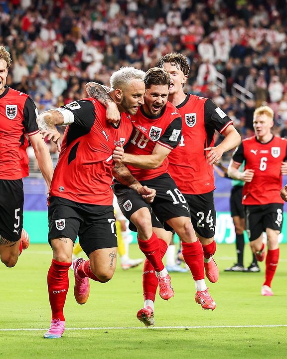 Austria goleó a Jordania y llegó a la cima del grupo de Argentina en el Mundial thumbnail