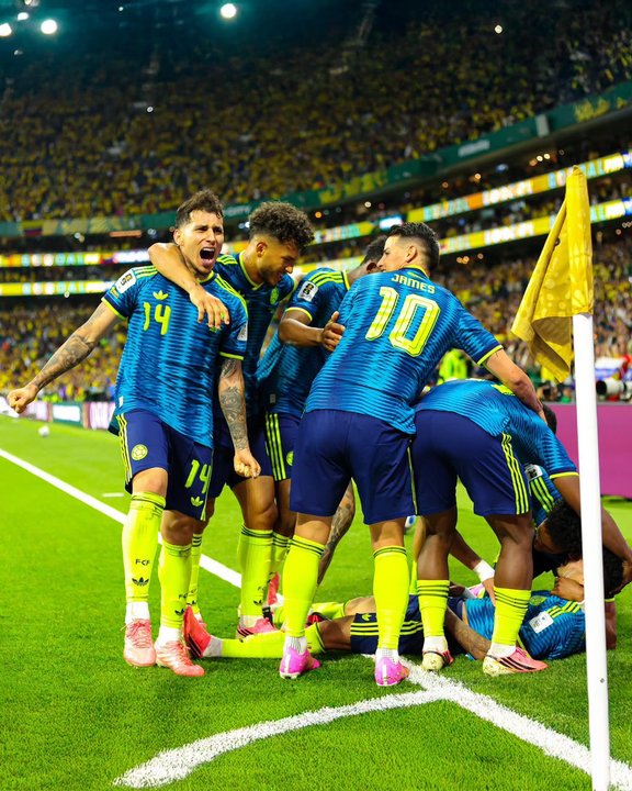 Colombia arrancó con una victoria ante Uzbekistán y lidera el Grupo K thumbnail