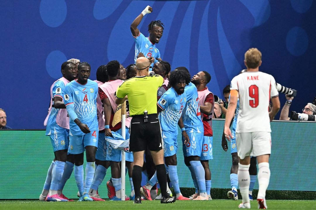 En juego: RD Congo le gana a Inglaterra y acaricia los octavos del Mundial thumbnail