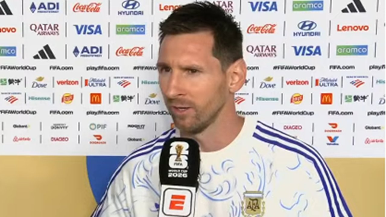 Lionel Messi tras eliminar a Inglaterra: La gente quería esta victoria más que ninguna thumbnail