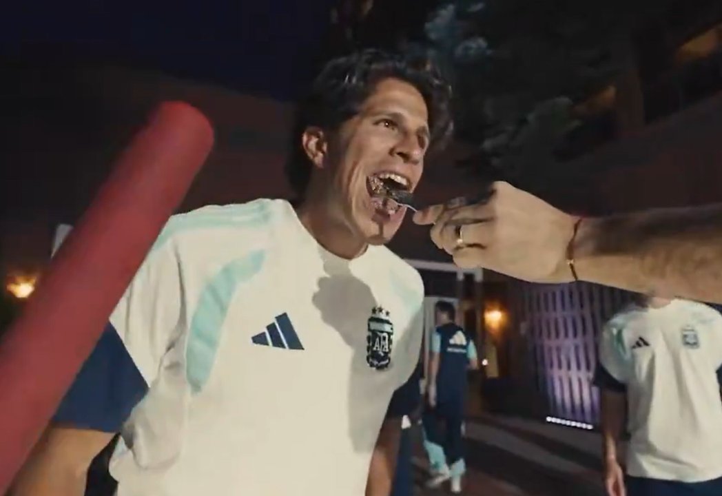 El ritual que nunca falta: la Selección repitió su cábala antes de la final del Mundial thumbnail