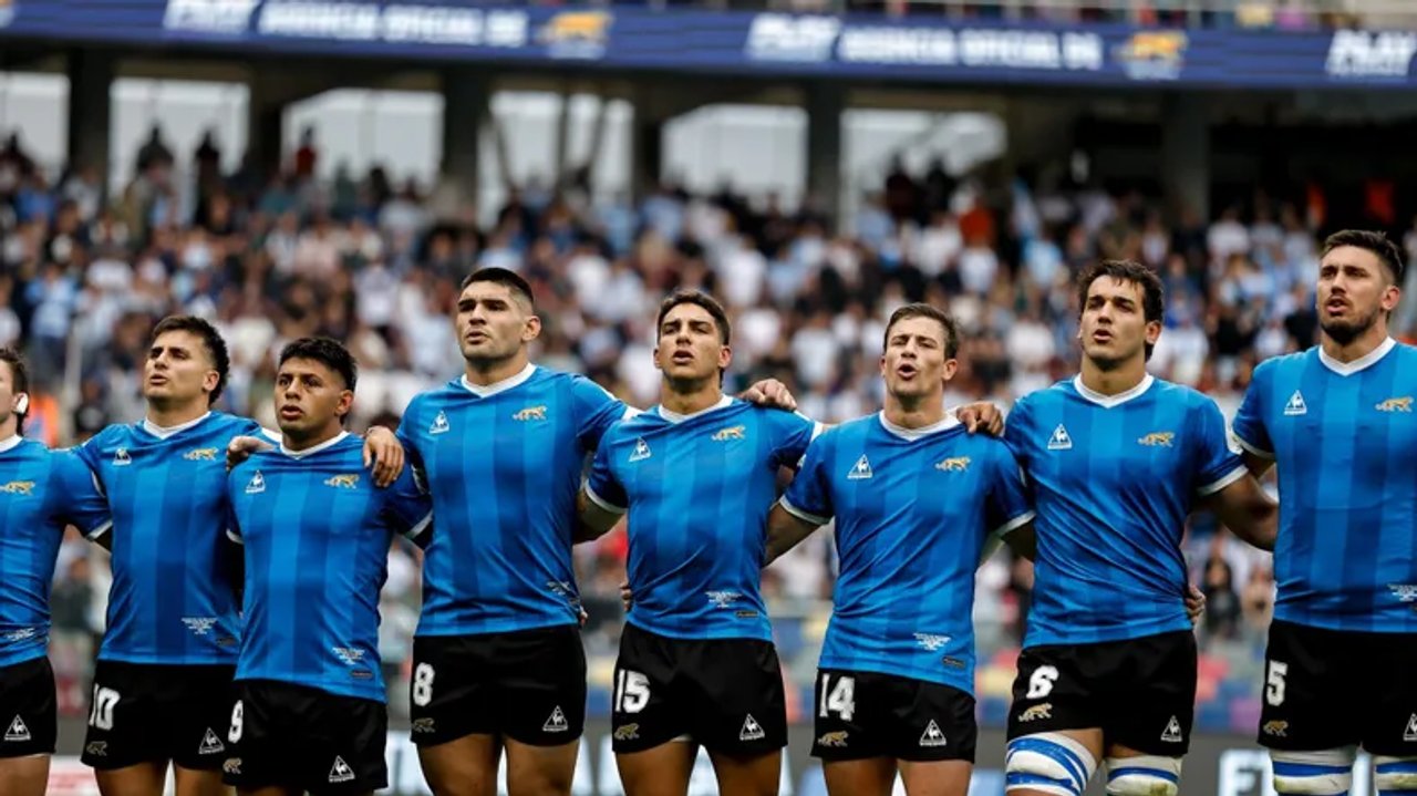 Homenaje especial: Los Pumas y una histórica camiseta de Maradona ante Inglaterra thumbnail