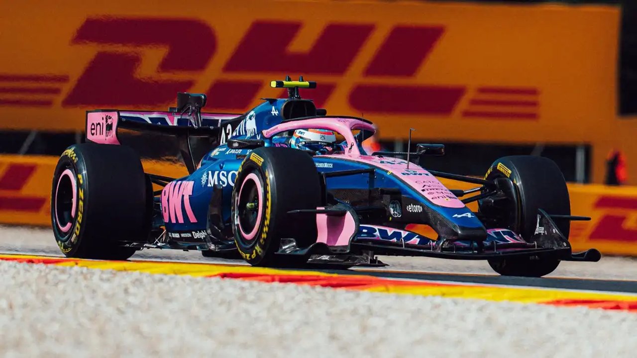 Puntazo de Colapinto! Aguantó la presión de Gasly y volvió a sumar en la F1 thumbnail