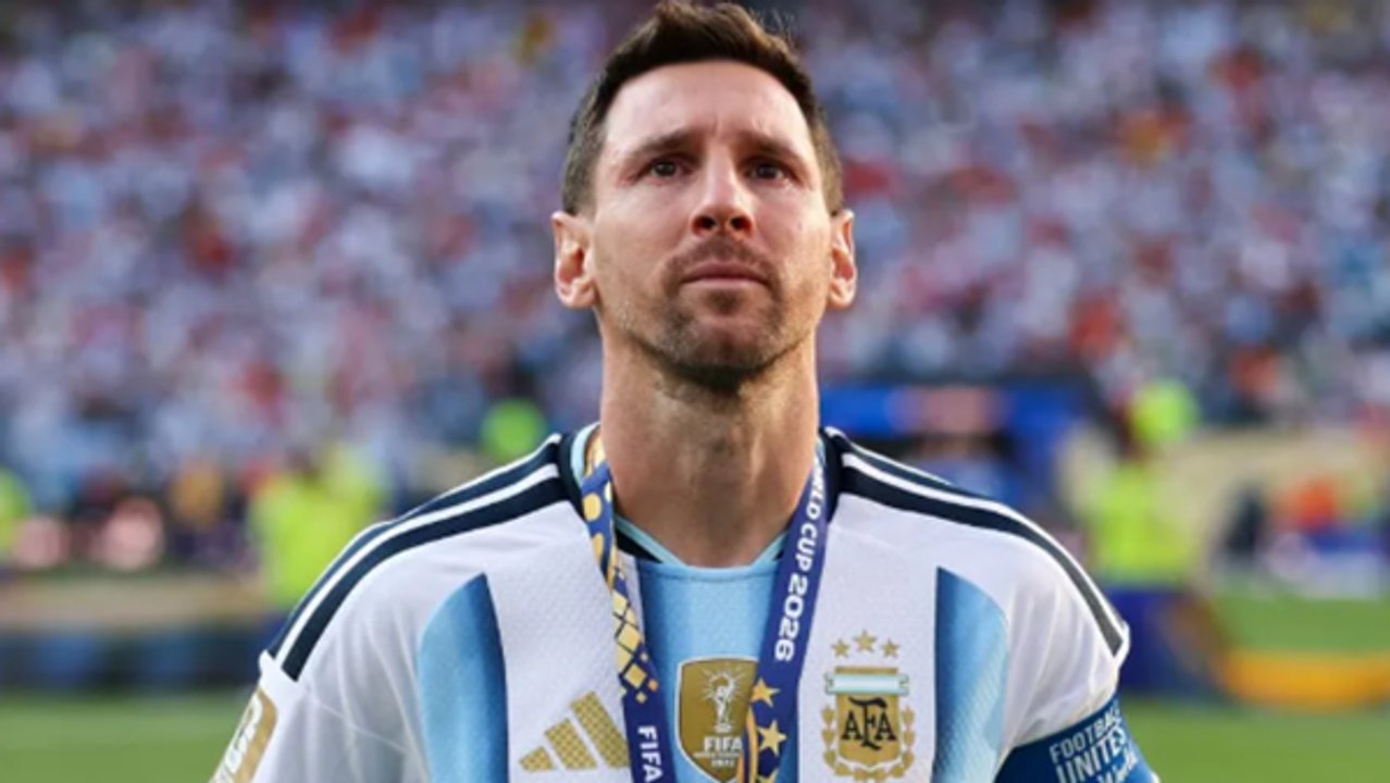 Lionel Messi tras la derrota frente a España: Va a costar cerrar esta herida thumbnail