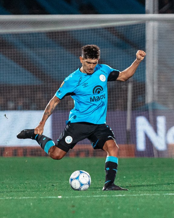 Belgrano vuelve al Gigante: el campeón desafía al líder Argentinos en una tarde de promesas y regresos thumbnail