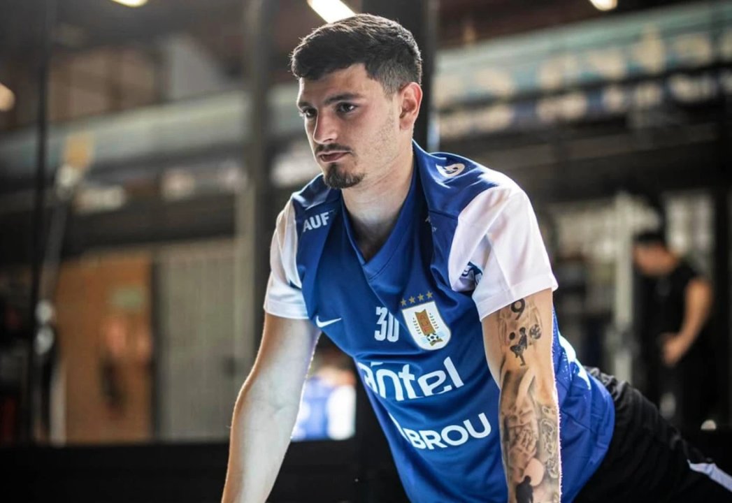 Talleres, a un paso de cerrar a Agustín Álvarez Martínez: Está viajando a Córdoba thumbnail