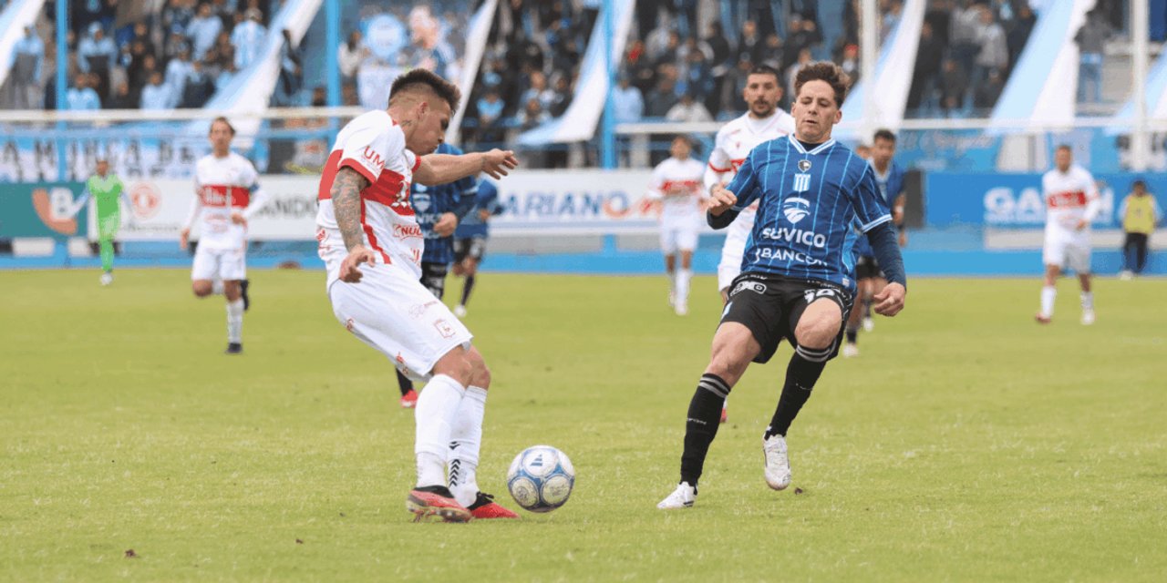 Racing no reacciona: perdió con Morón en Nueva Italia y se aleja del Reducido thumbnail