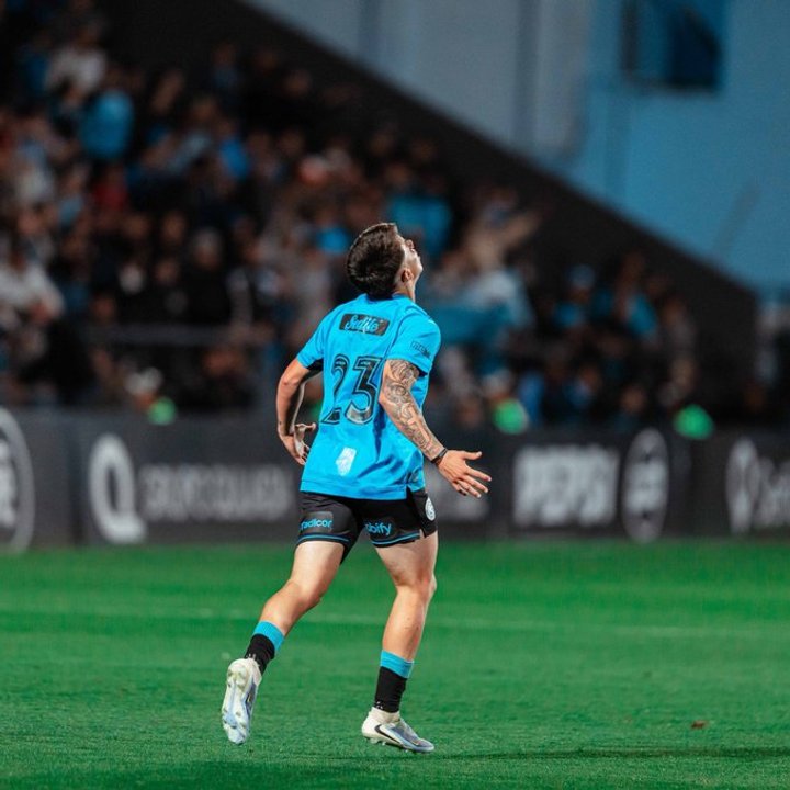 Belgrano y Talleres empataron 1-1 en la Reserva: Mendieta salvó al Pirata con una volea en el minuto 90 thumbnail