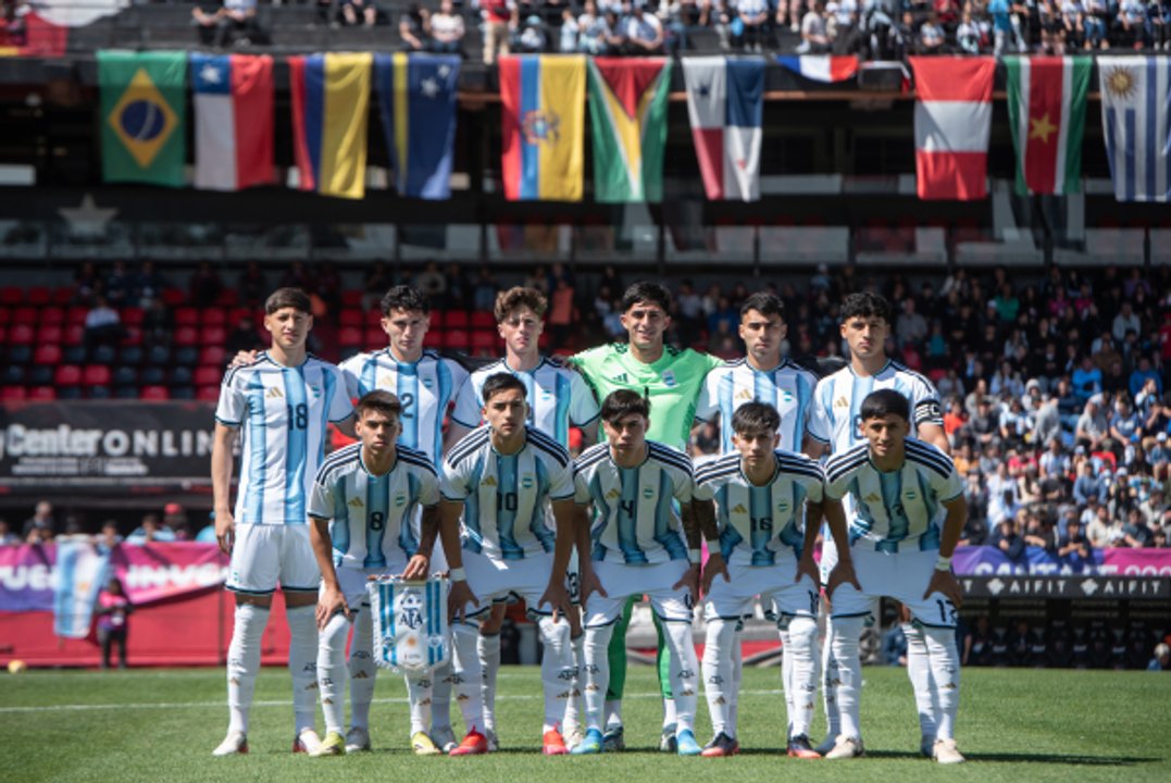 Argentina va por la medalla de oro ante Paraguay en la final de los Juegos Suramericanos thumbnail
