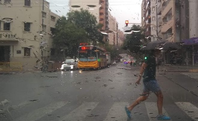Viernes con chaparrones en Córdoba: mientras, siguen el calor y la humedad